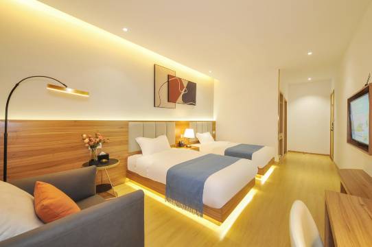 成都沐铭精品酒店(双流国际机场信息工程大学店)