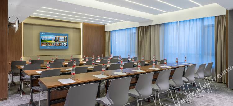 桔子酒店(文登昆嵛路利群店)图片