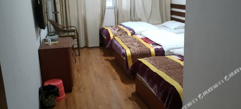 理县一颗印饭店图片