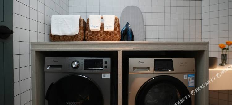 深圳西丽芮汐酒店(茶光地铁站店)图片