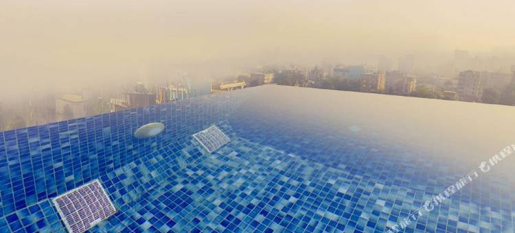 贝斯特韦斯特普拉斯跑道酒店(Best Western PLUS Runway)图片