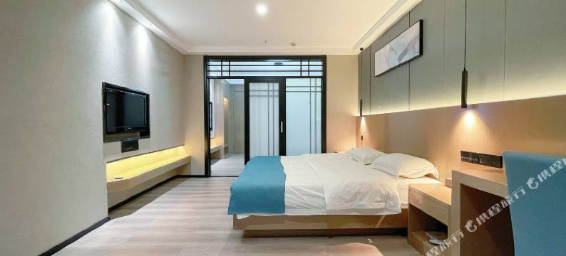 加林赛大酒店(沧源摸你黑广场店)图片