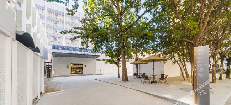 朗丽兹酒店(北京南站角门西地铁站店)图片