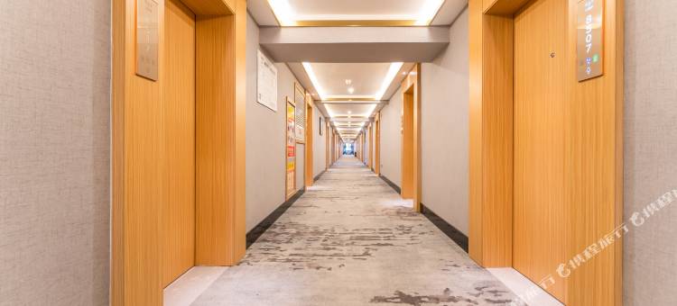 花美时酒店(喀什岳普湖达瓦昆景区店)图片