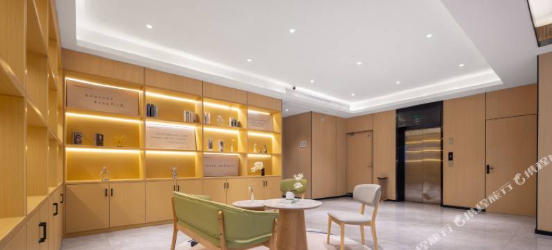 丽思顿国际酒店(陵水高铁站海韵广场店)图片