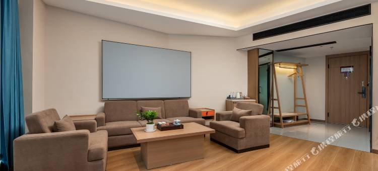 STC设计师酒店(贵阳白云北路地铁站店)图片