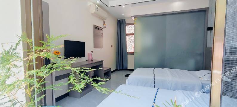 山禾民宿(鹅嫚沟店)图片