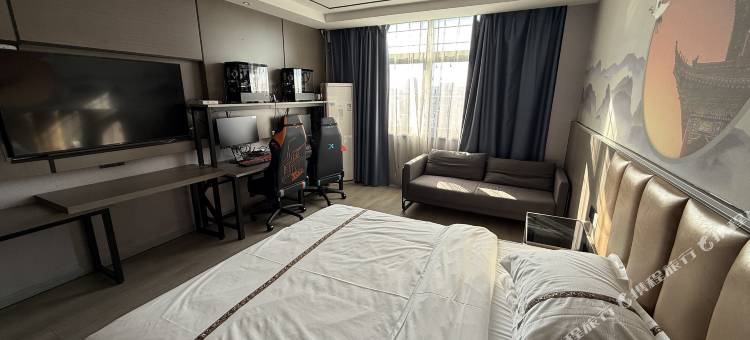 格盟电竞酒店(张家港高铁站塘桥店)图片