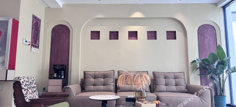 花涧民舍酒店(友好时尚购物中心店)图片