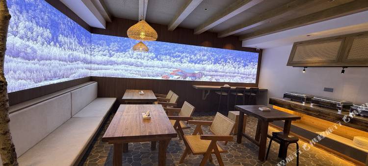 北极村阑珊民宿图片