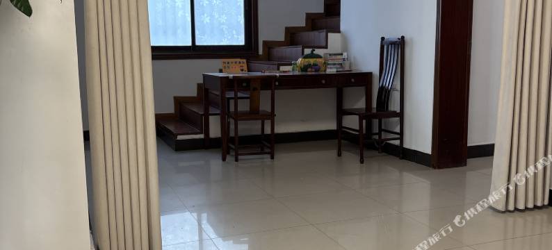 芯灵佳园青年旅社(武汉古田二路地铁站店)图片