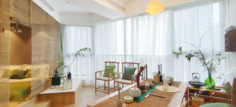 花伴·美学酒店公寓(南京南站店)图片