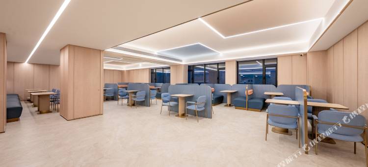 汉庭酒店(奎屯驿马巷餐饮旅游文化街区店)图片
