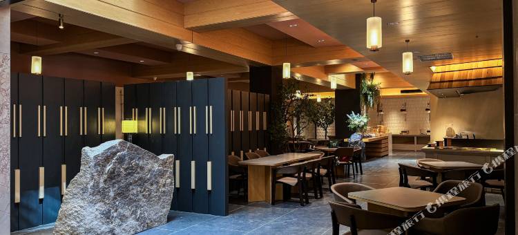 YSEE悦见酒店(贵阳黔灵山公园喷水池店)图片