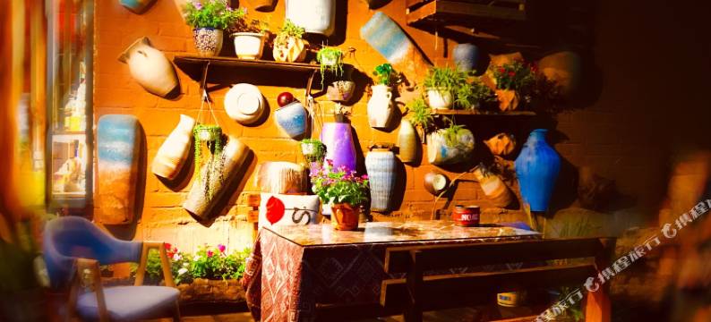 丘北云行雨施客栈图片