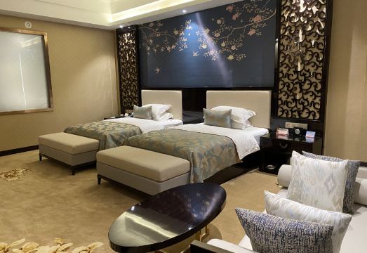 Guopeng International Hotel Hotel Overview