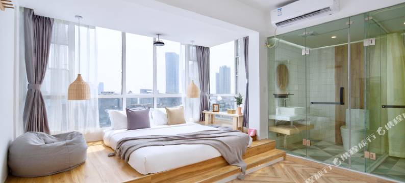 重逢朴舍民宿(长沙国金中心店)图片