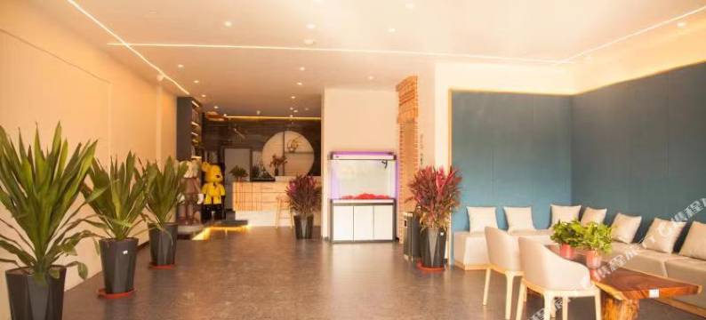 艾居汇酒店(中原国际博览中心店)图片