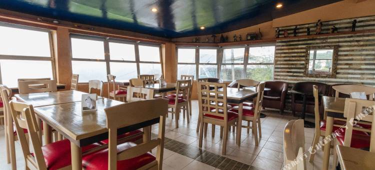 红门酒店加 @ 山脊塔盖泰(RedDoorz Plus @ The Ridge Tagaytay)图片