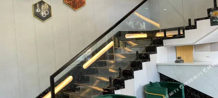 依兰兰依酒店图片