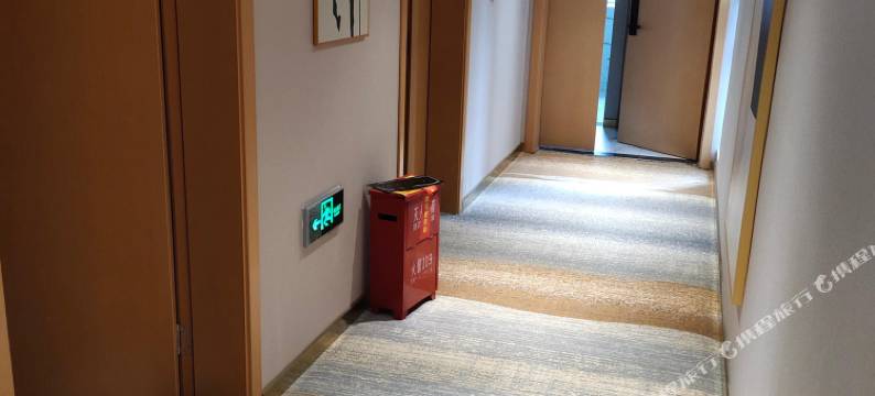 蚂蚁电竞酒店(石桥铺地铁站店)图片