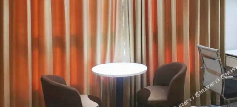 望谟豪腾酒店图片