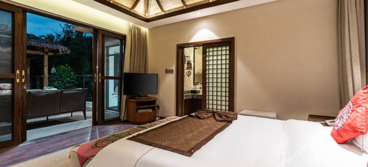 富民明熙苑温泉度假山庄图片