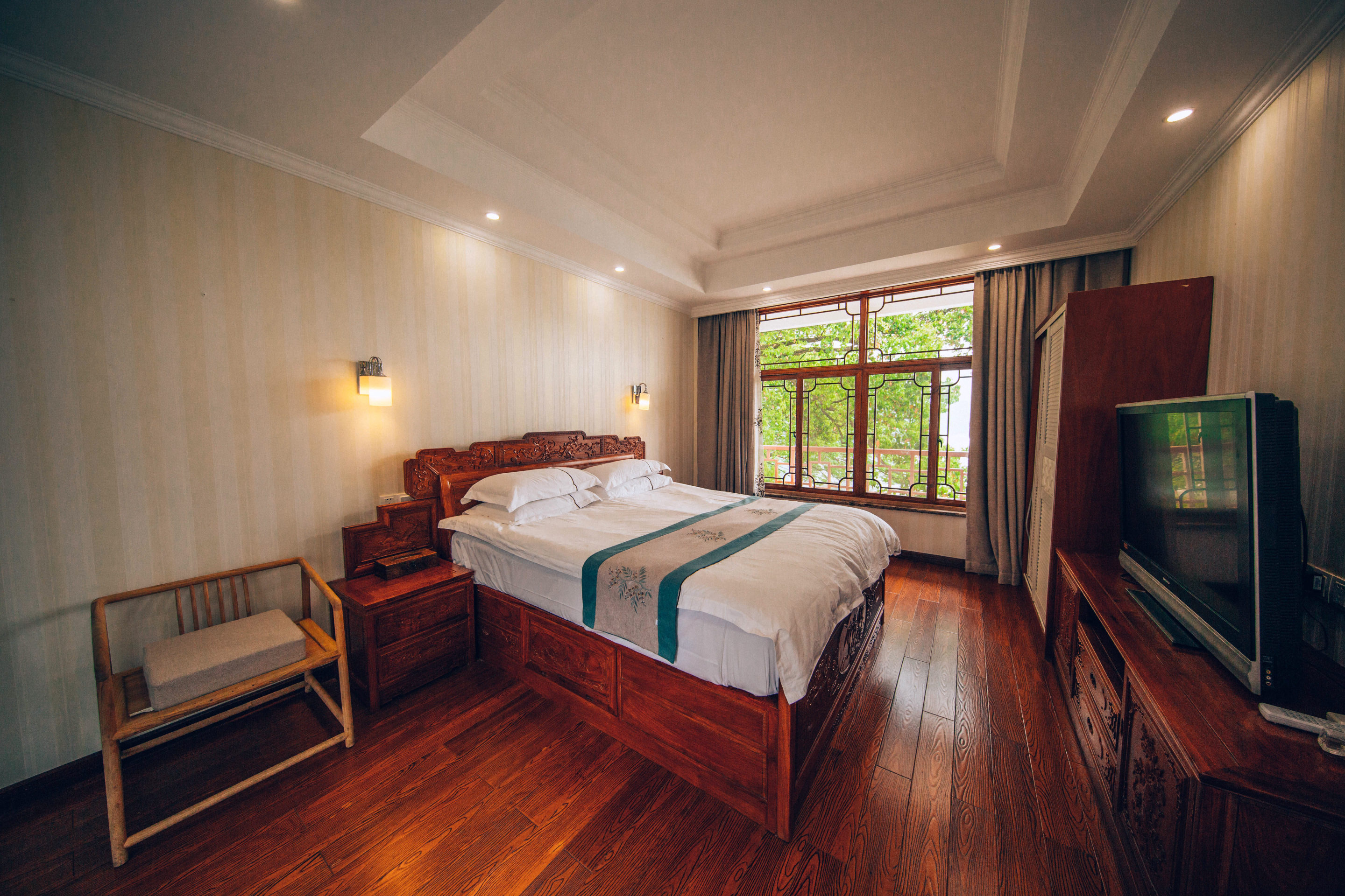 Hushan Yayuan HostelOver view