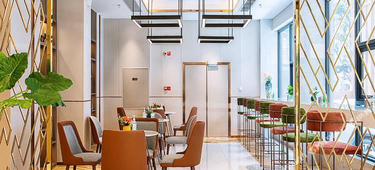 白玉兰酒店(黄石大冶北站雨润广场店)图片