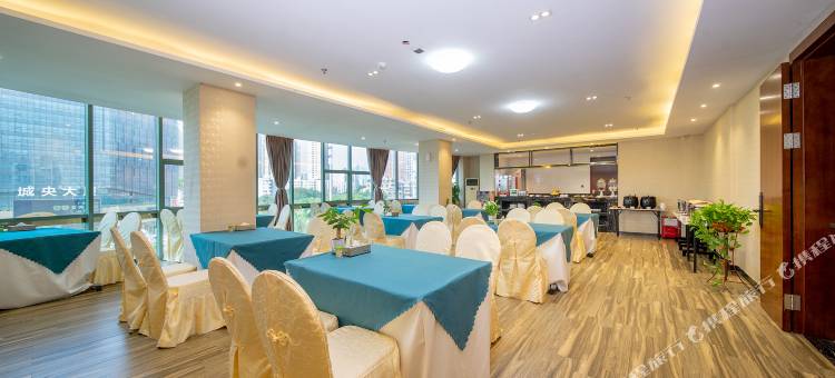 潮漫酒店(佛山文华北路朝安地铁站店)图片