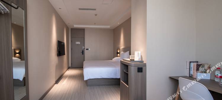 怡莱酒店(乐山嘉兴路美食街店)图片