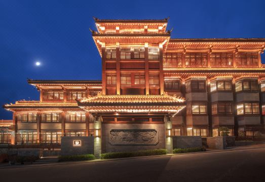 武当山大岳原宿外景图