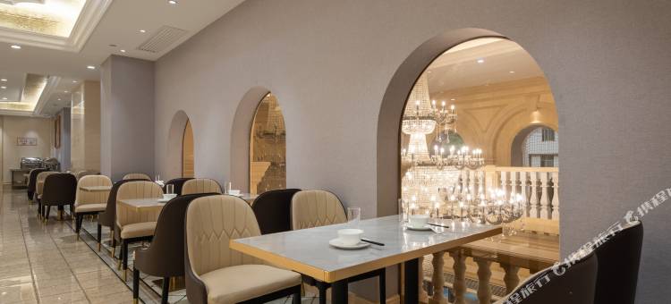 维也纳国际酒店(隆林店)图片