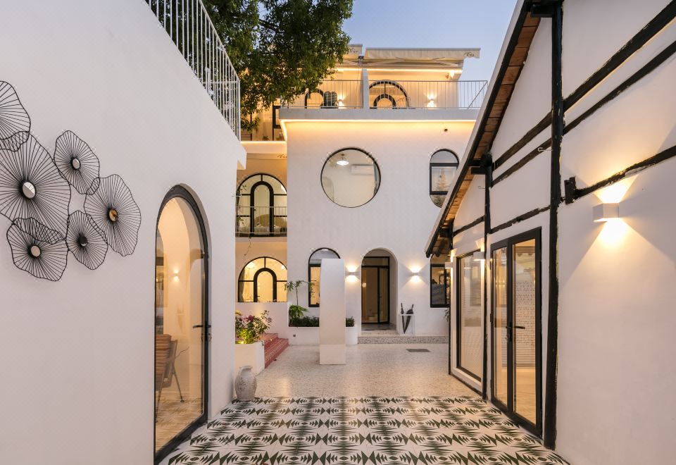 Shanghai Zuoxi Holiday VillaHotel Overview