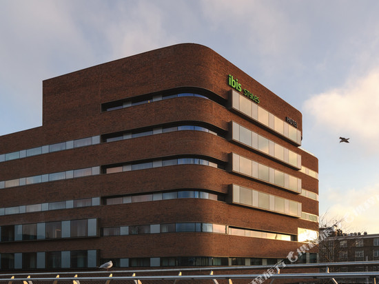 宜必思尚品阿纳姆中心酒店