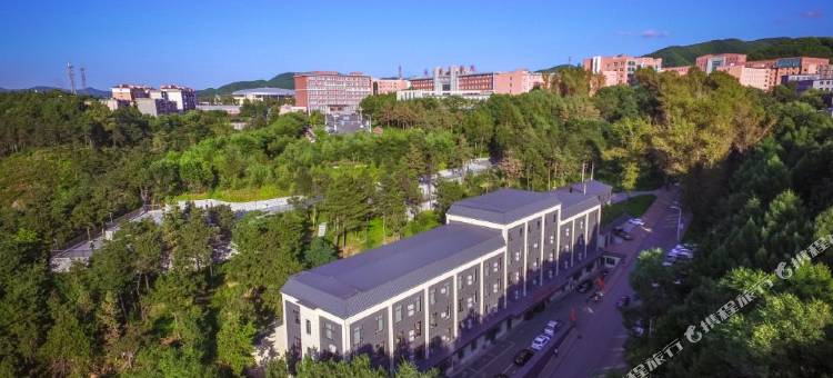 通化瀚林园商务宾馆(通化火车站师范学院店)图片