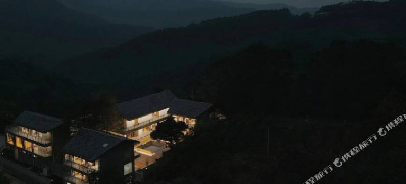 黄草岭无量秘境酒店图片