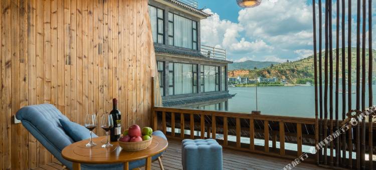 岛语·岩石海景度假美宿(大理洱海金梭岛店)图片