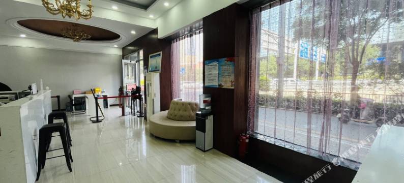 新华大酒店(太原火车站店)图片