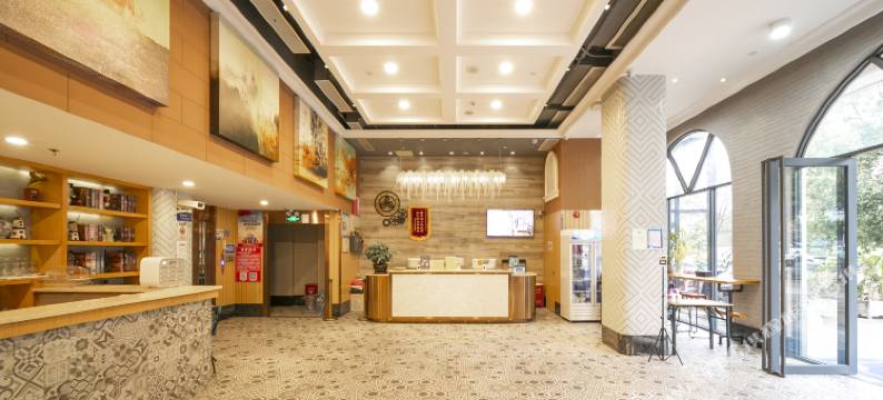 美迪酒店(深圳坂田华为天安云谷店)图片