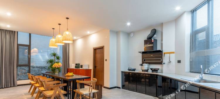 香格里拉云月涵雅客栈(独克宗古城大佛寺转经筒店)图片