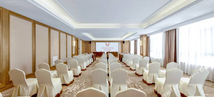 维也纳酒店(沧州黄骅华兴街四馆一中心店)图片