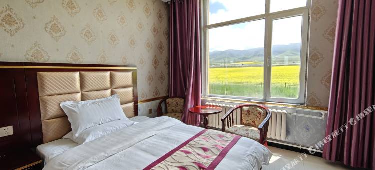 青海湖蓝宝石圣湖民宿图片