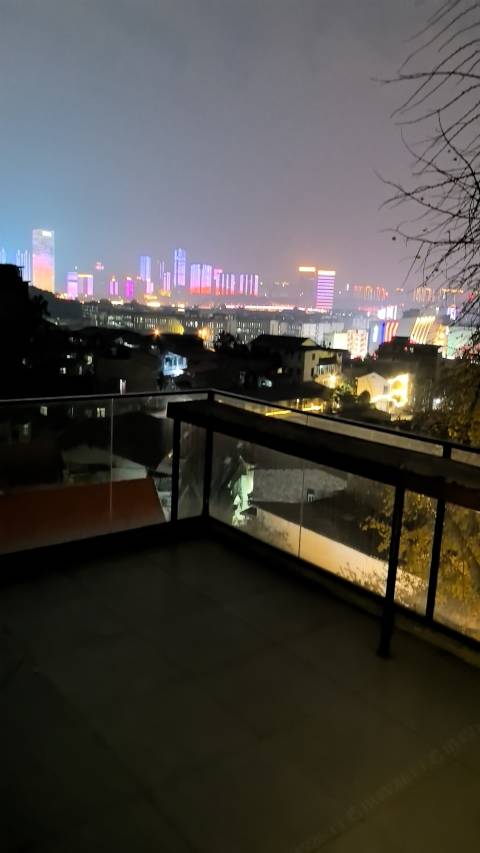 长沙锦霖·麓山別墅(岳麓山大学城店)图片