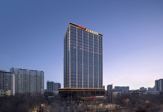 昌吉希尔顿欢朋酒店（新龙大厦店）外景图