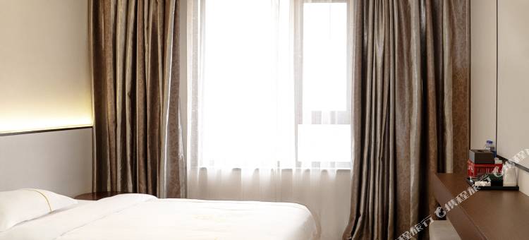 若尔盖唐克帝豪酒店图片