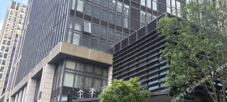 千帆青年旅舍(上岸地铁站店)图片