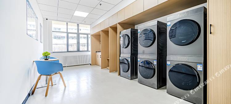 新旅逸格酒店(红山公园CCMALL时代广场店)图片