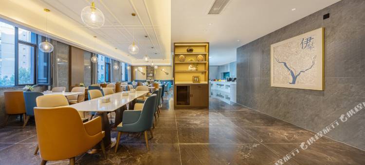 伊宁上海城六星街丽呈酒店图片