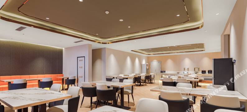 兰欧尚品酒店(拉萨拉鲁湿地公园店)图片